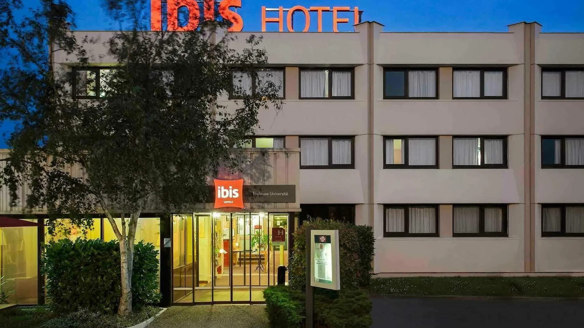 B&B Hotel Toulouse Universite